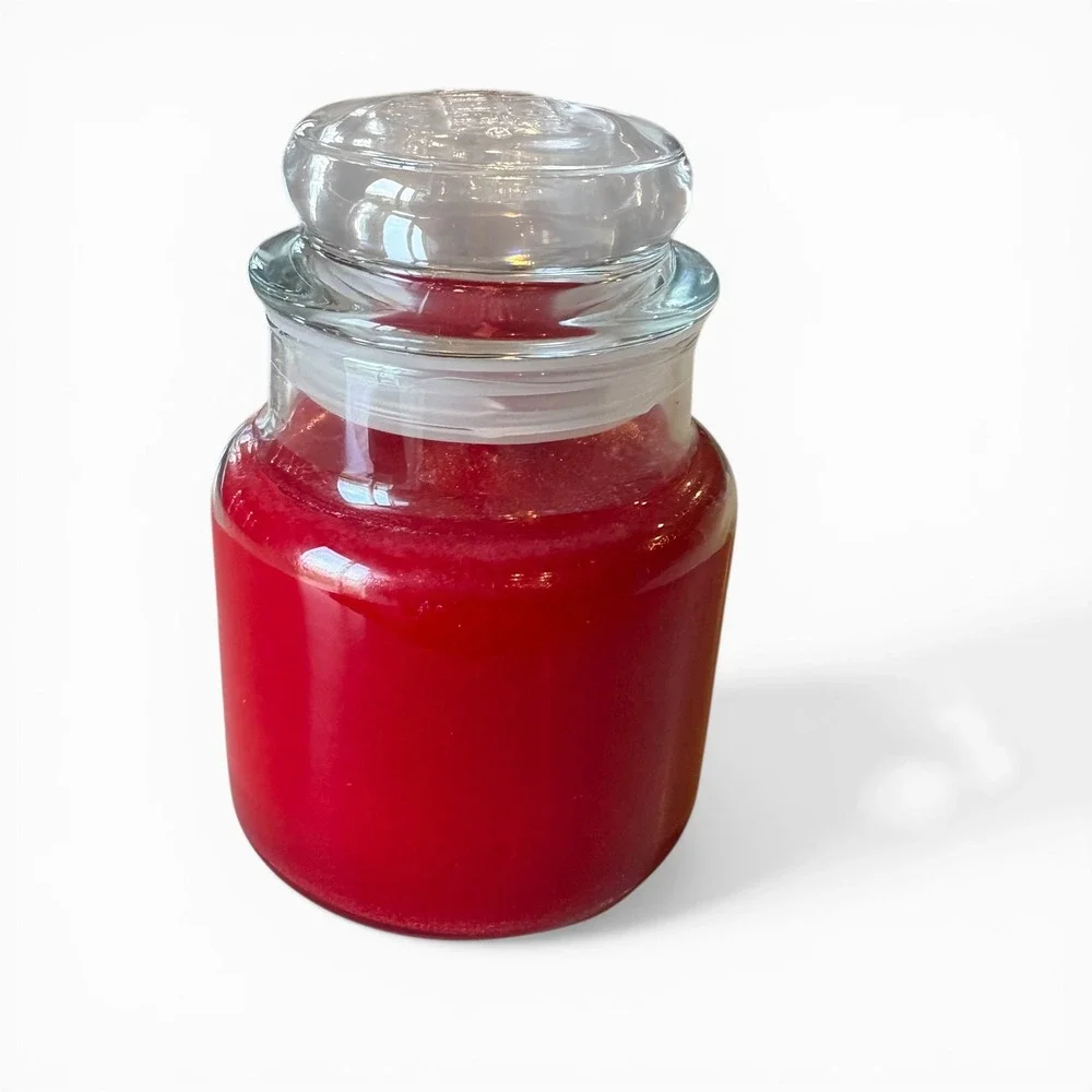 NEW Yankee Candle Retired Fragrance True Rose Jar Scented Candle‎ 3.7 oz Red